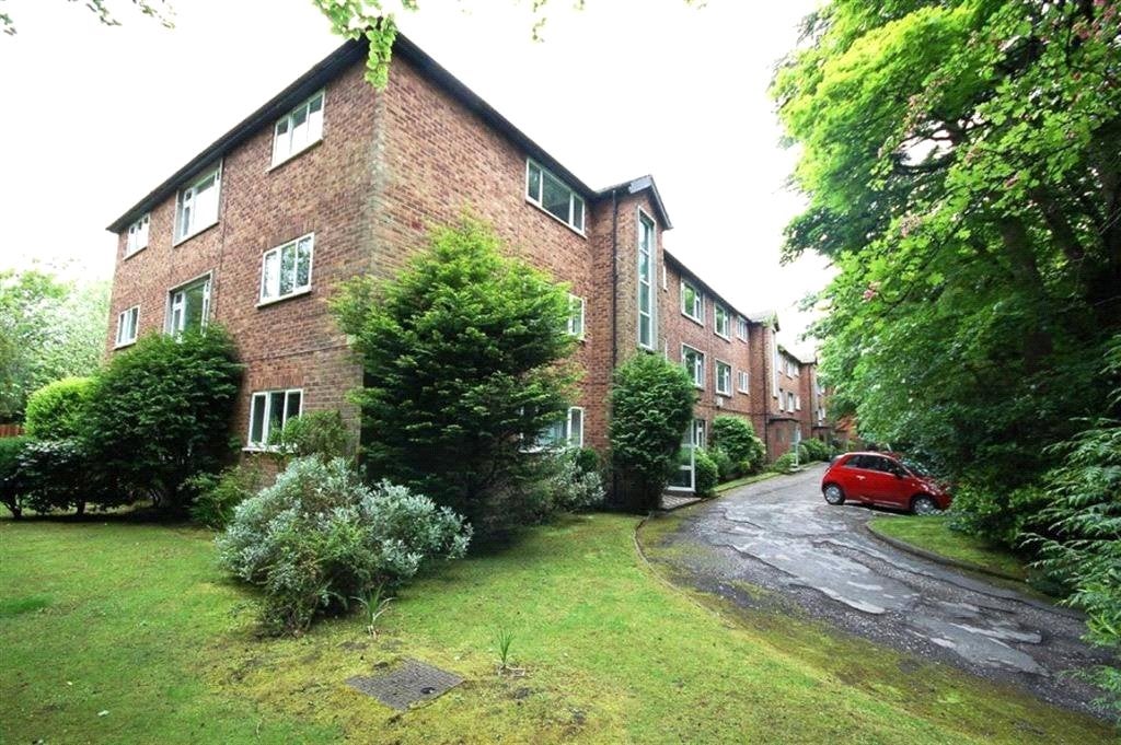 Flat Holme Road in Manchester