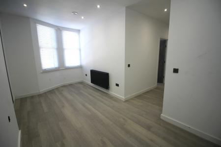 Flat Silver Street in Bury