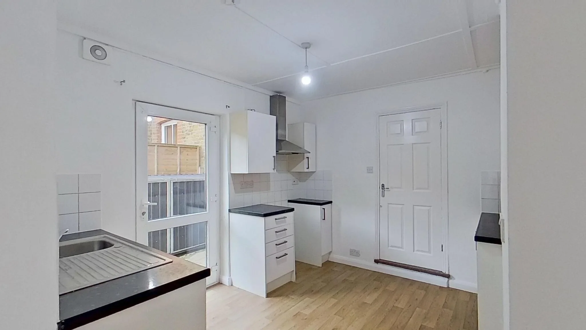 Flat Arkley Road in Canterbury