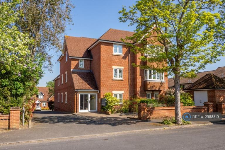 Flat Tegan Close in Greater London