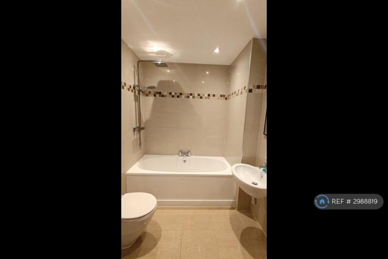 Flat Tegan Close in Greater London