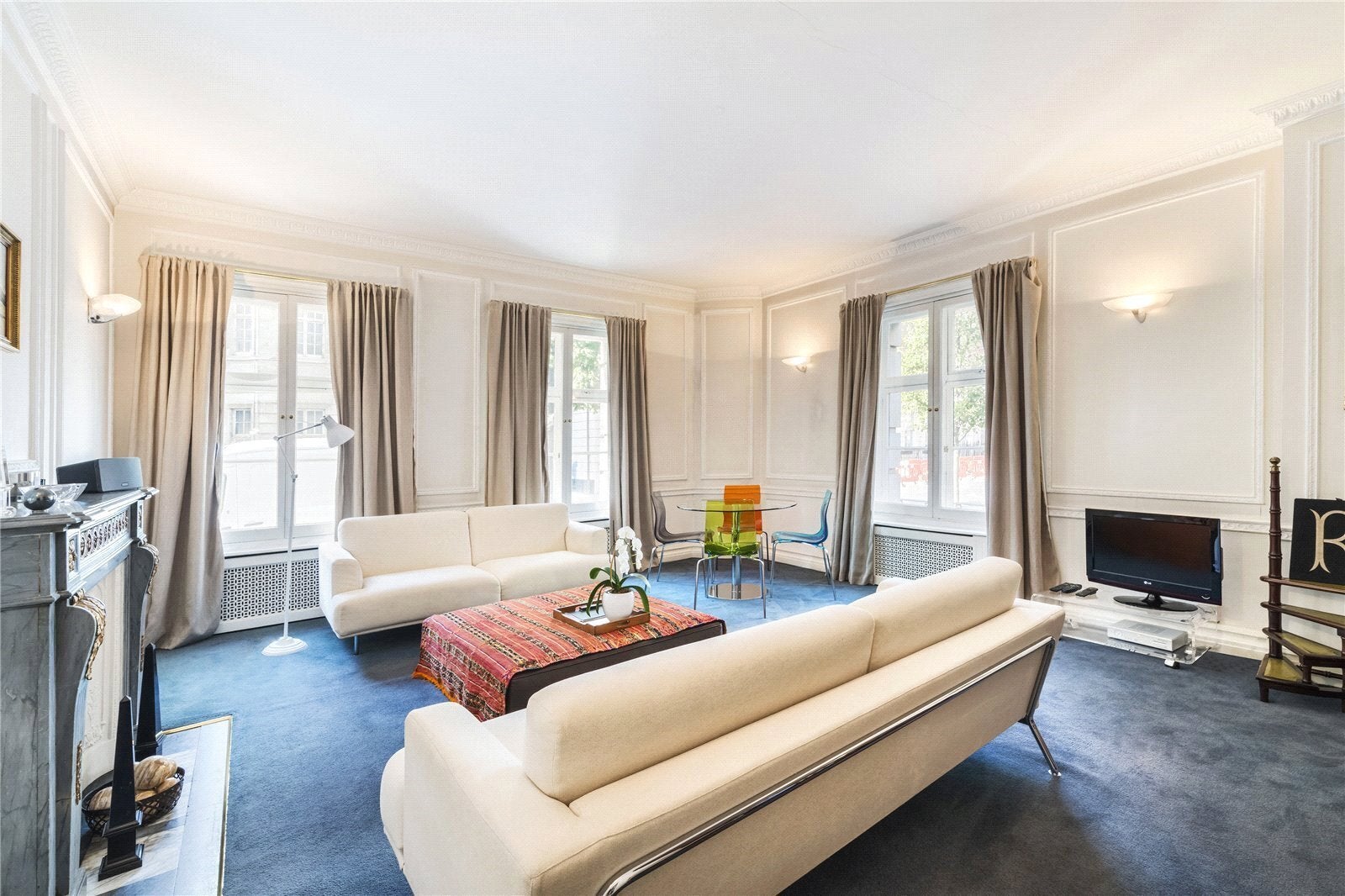 Flat Mansfield Street in City of Westminster