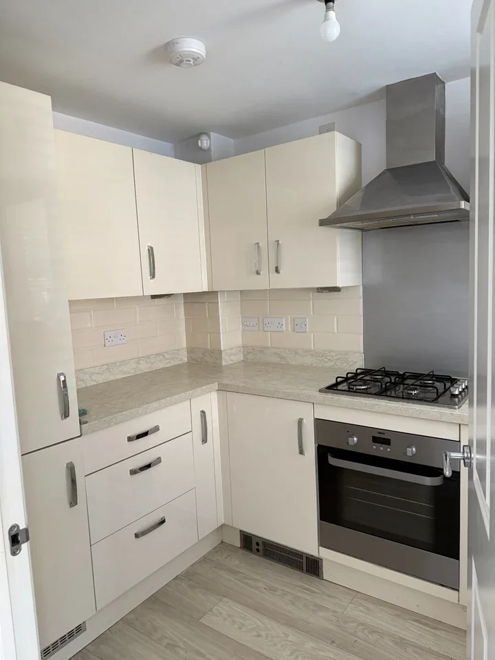 House Hilary Bevins Close in Hinckley and Bosworth