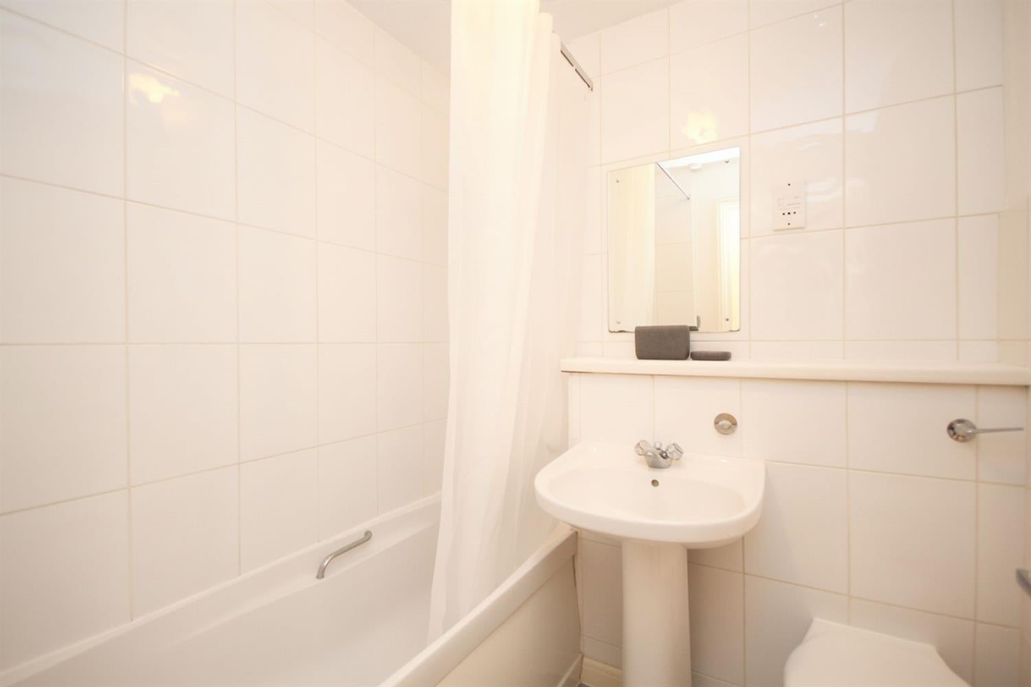 Flat Greenacres in Horsham