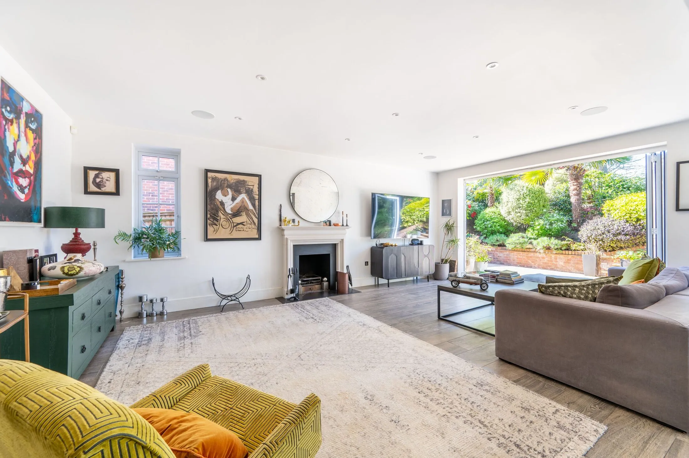 House Pelling Hill in Old Windsor