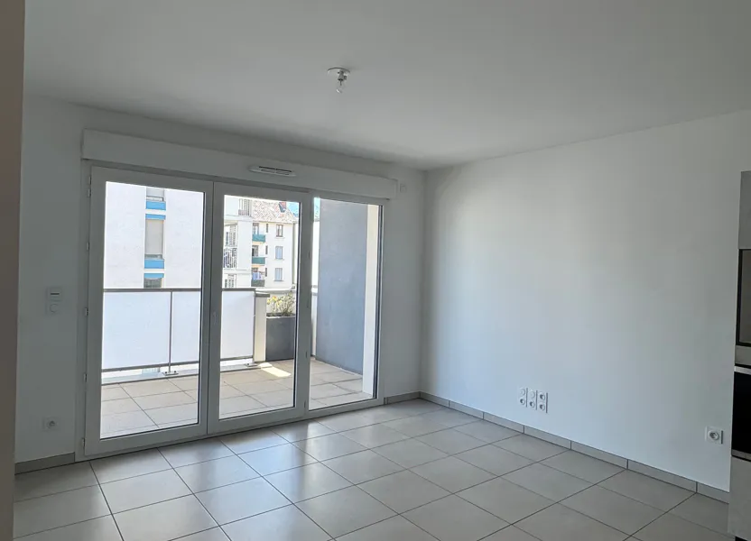 Flat Avenue du Docteur Desfrançois in Chambéry