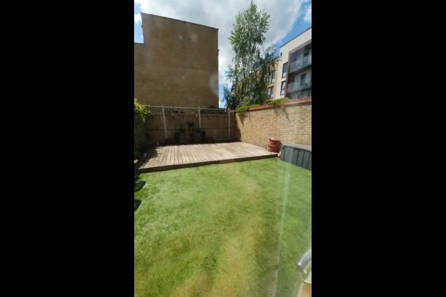 House Elderberry Close in Greater London