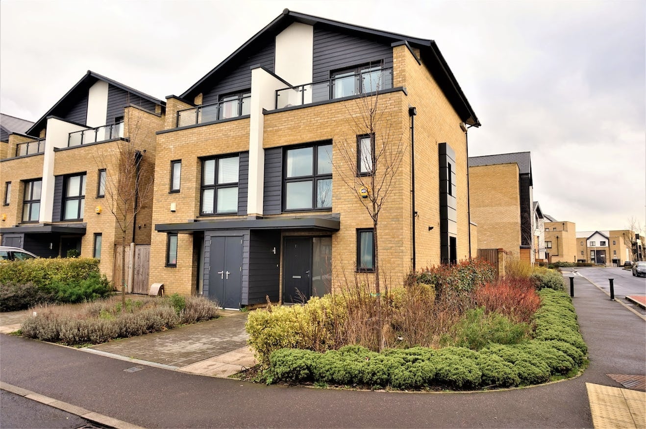 House Elderberry Close in Greater London