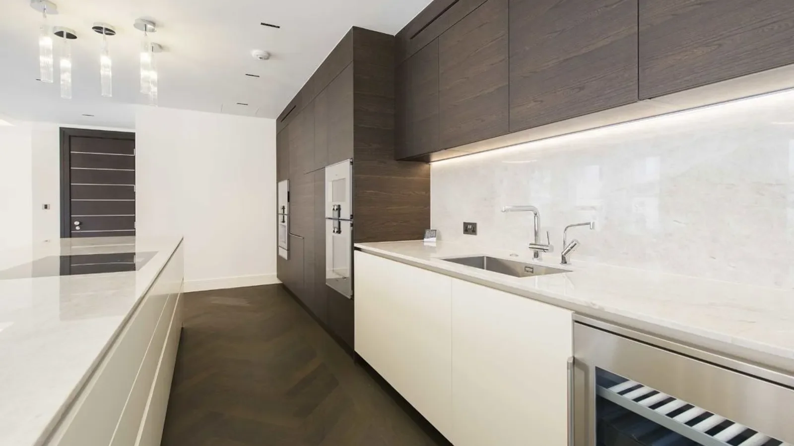 Flat Park Place in City of Westminster