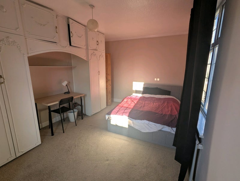 Room Kingsland Avenue in Coventry