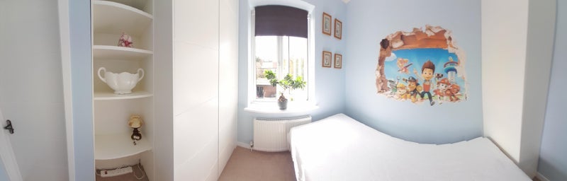 Room Denham Crescent in Greater London