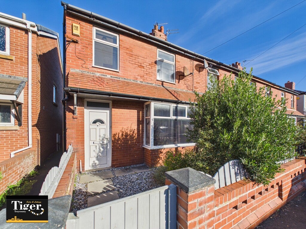 House Harcourt Road in Blackpool