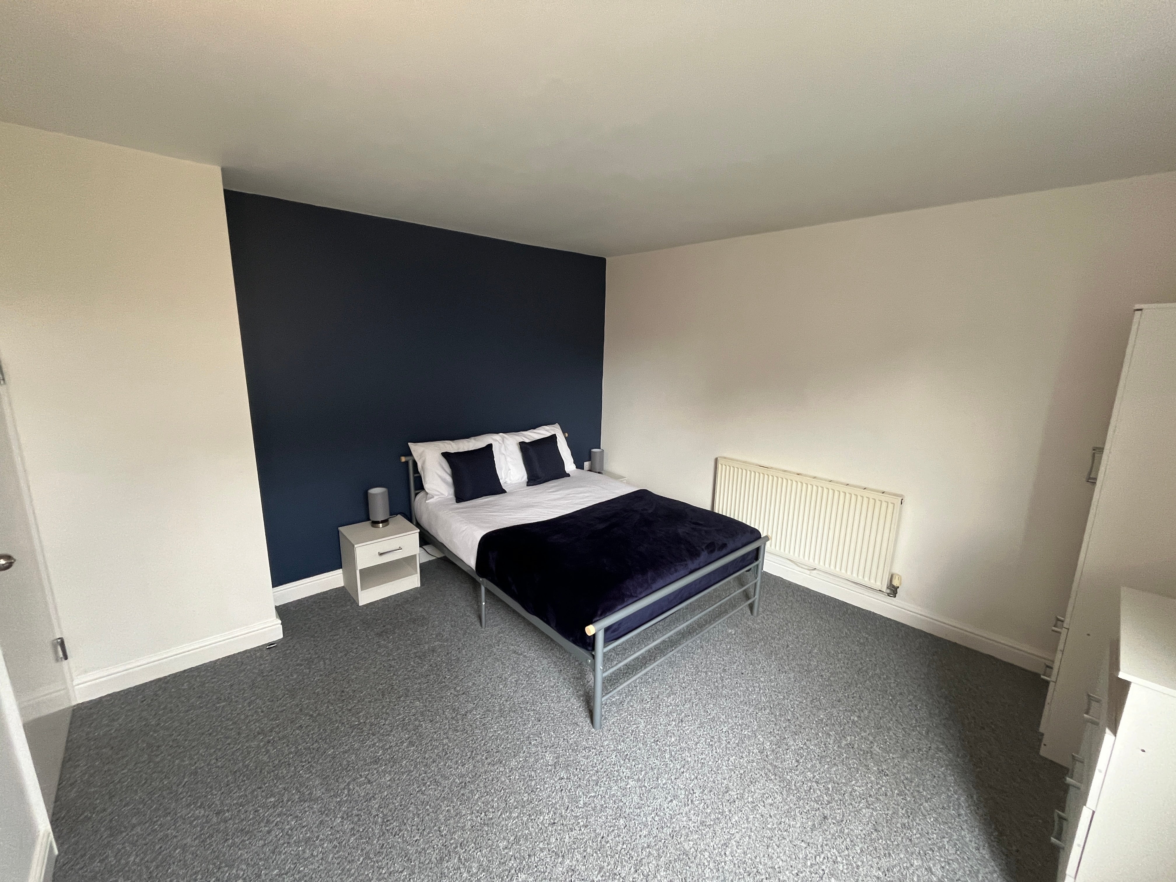 Room Fairholme Drive in Mansfield Woodhouse