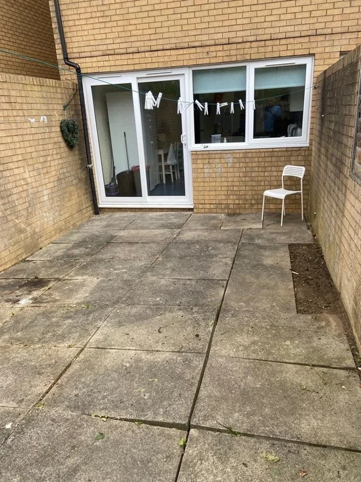 Room Marjoram Place in Milton Keynes