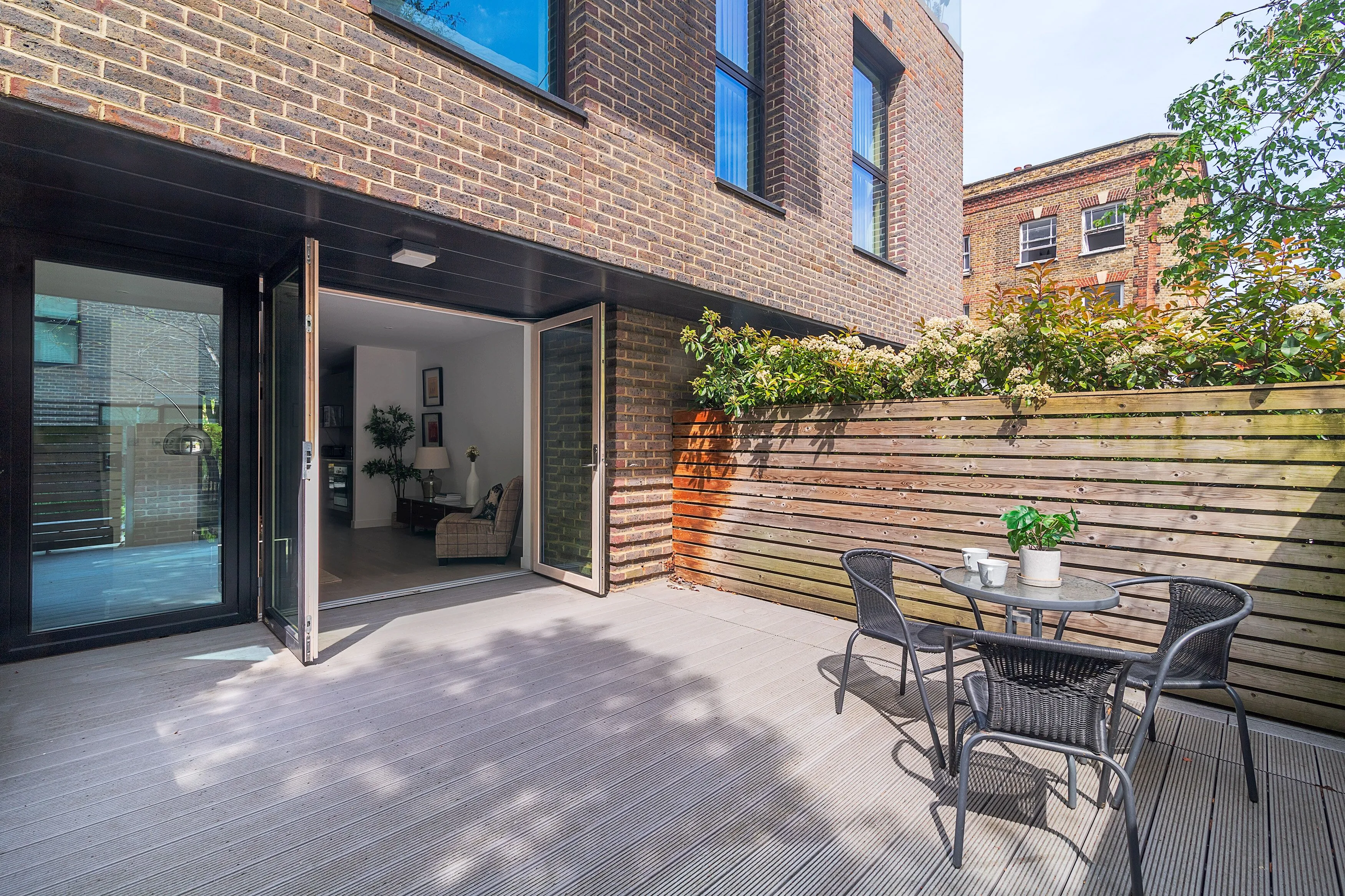 Flat Victory Place in Greater London