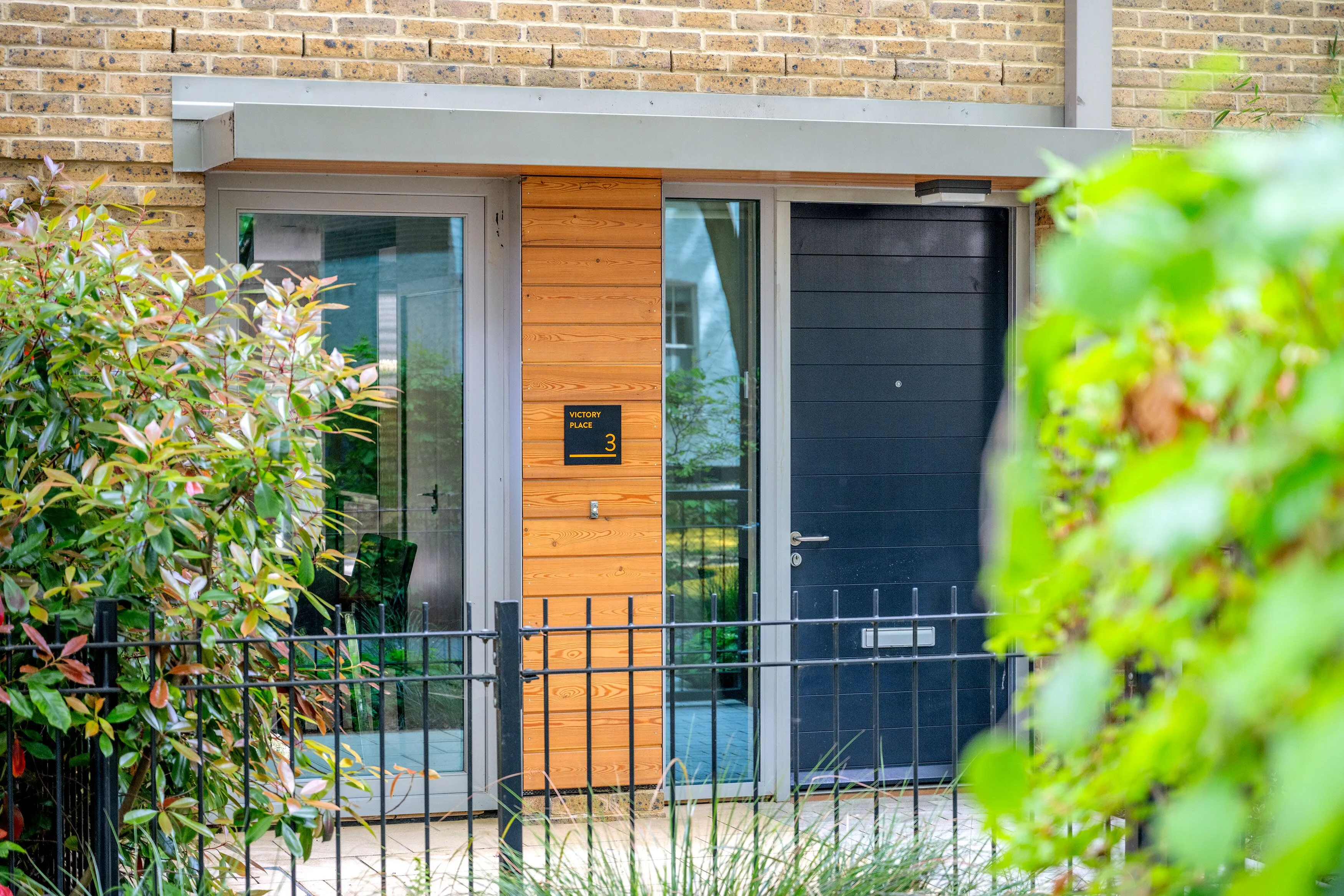 Flat Victory Place in Greater London
