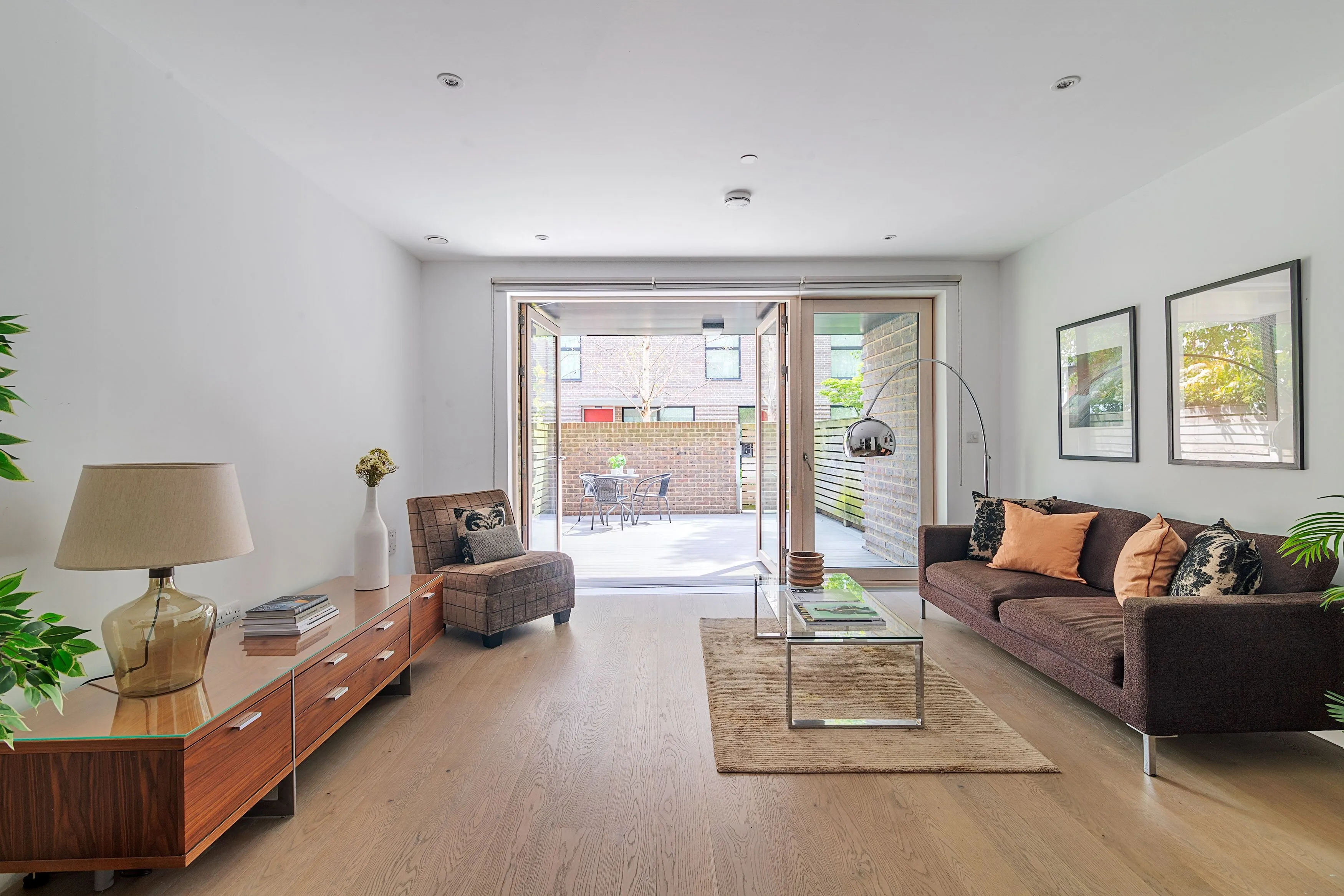 Flat Victory Place in Greater London