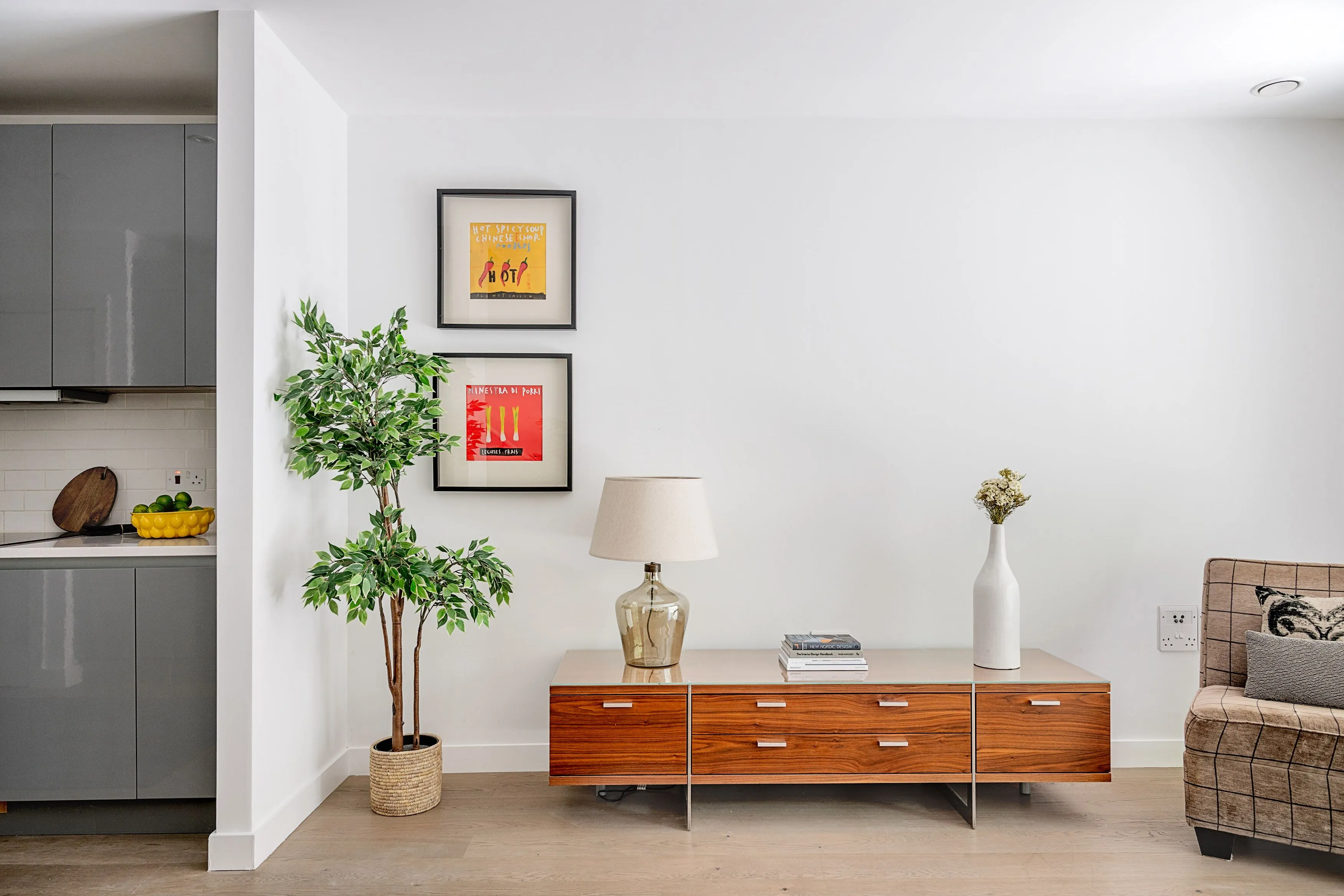 Flat Victory Place in Greater London