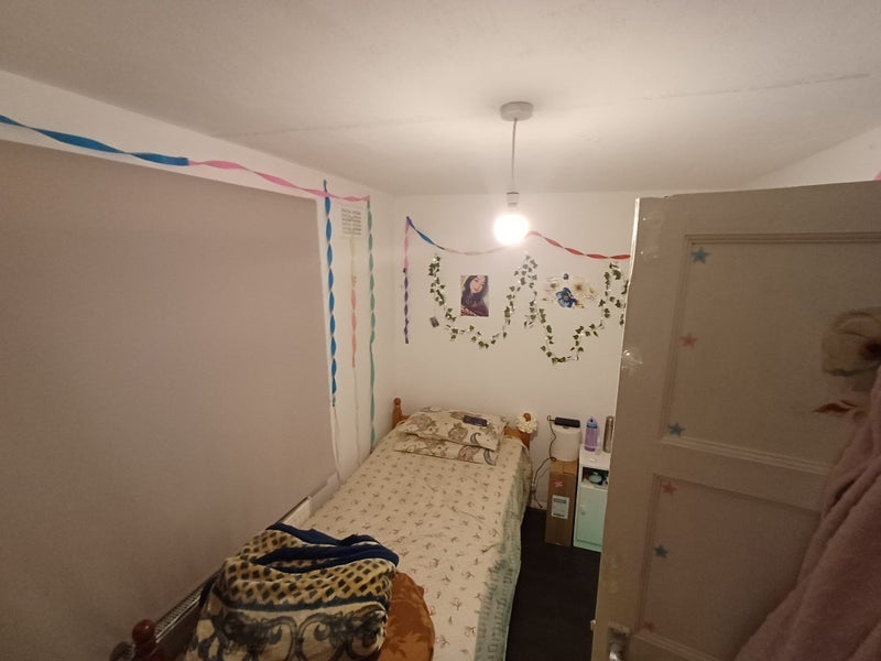 Room East Dene in Royal Leamington Spa