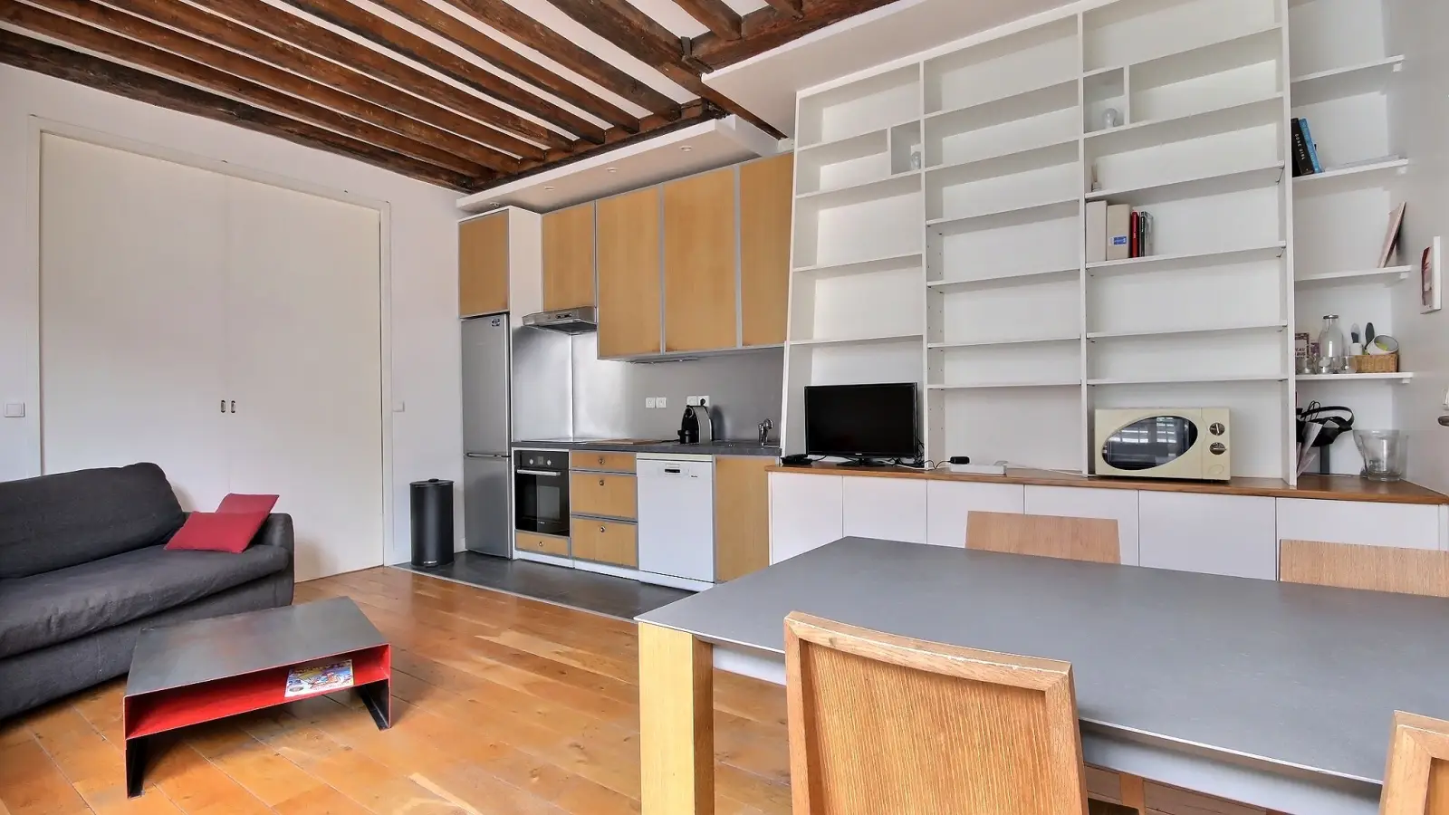 Appartement Cour des Trois Frères à Paris