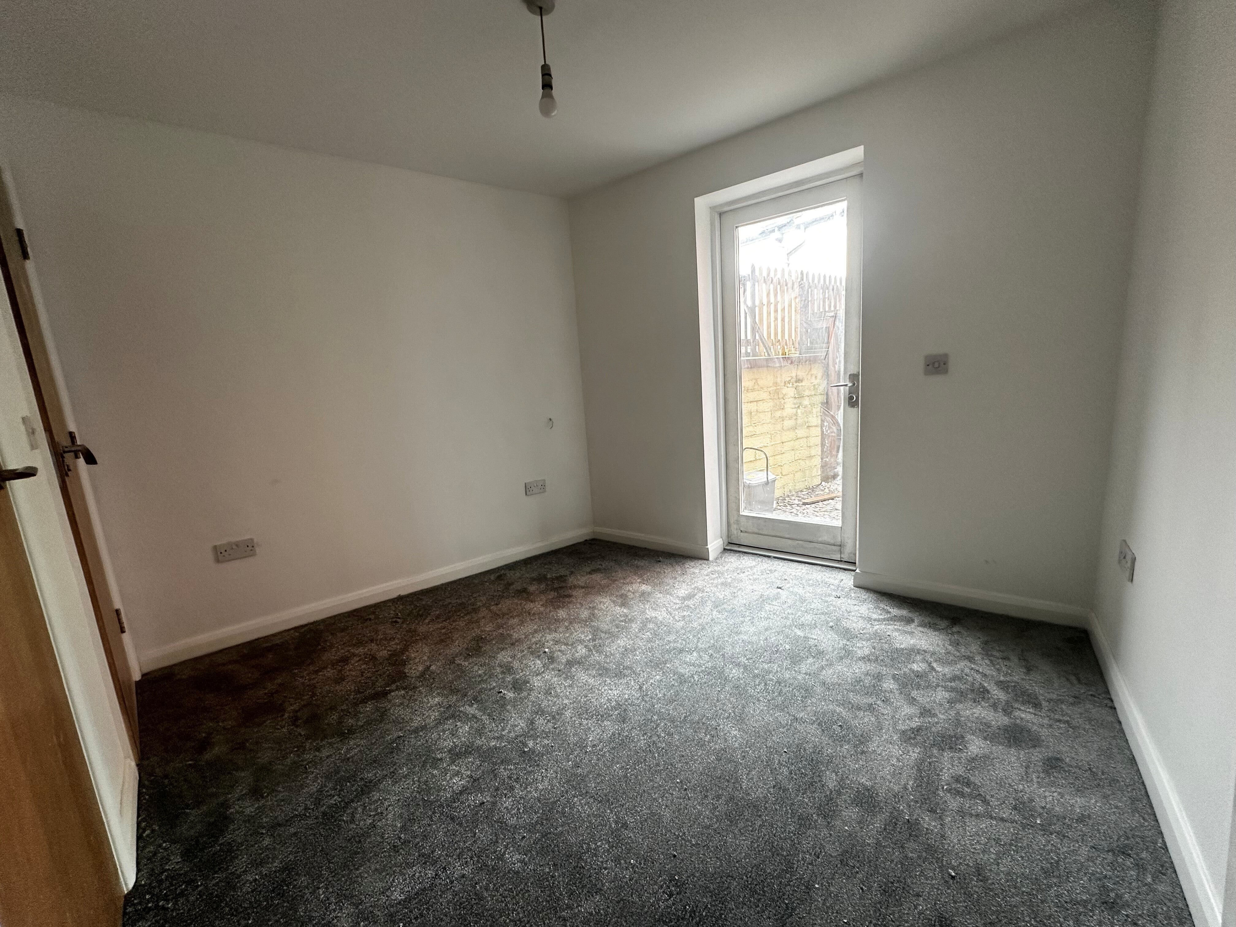 Flat Avenham Road in Preston