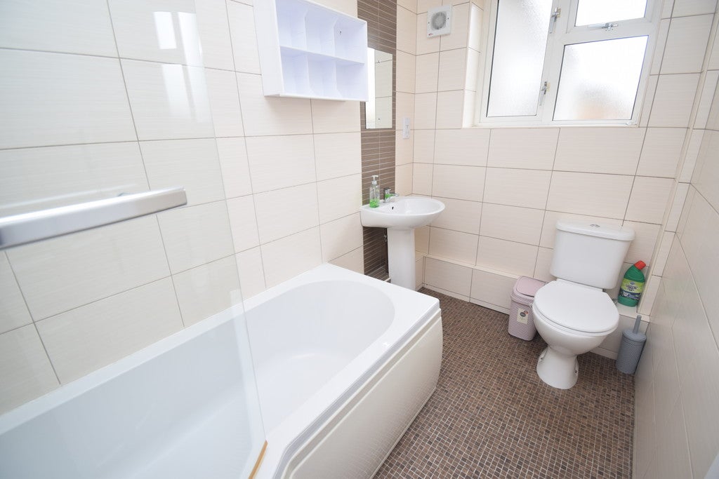 Room Bagborough Drive in Bridgwater
