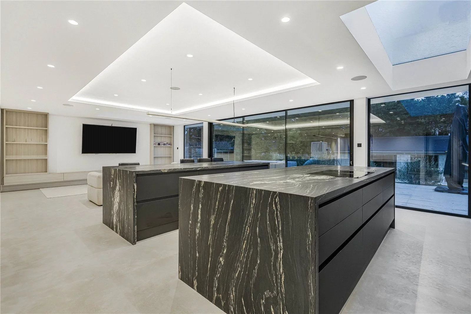House Parkgate Avenue in Greater London