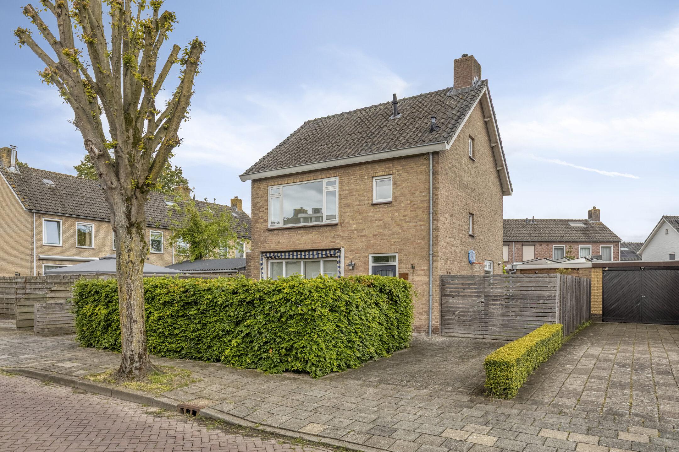 Huis Beemd 11 in Bavel