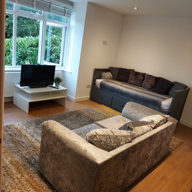 Room Hartfield Crescent in Greater London
