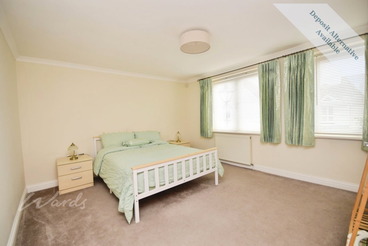 Flat Newmans Close in Folkestone and Hythe District