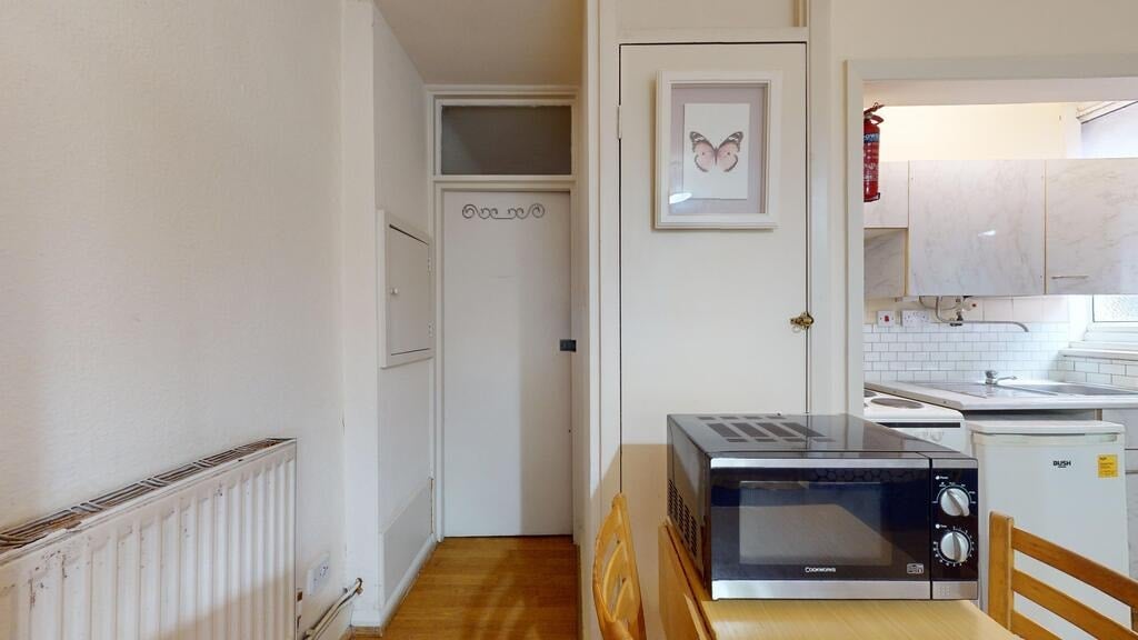 Room Anson Road in Greater London