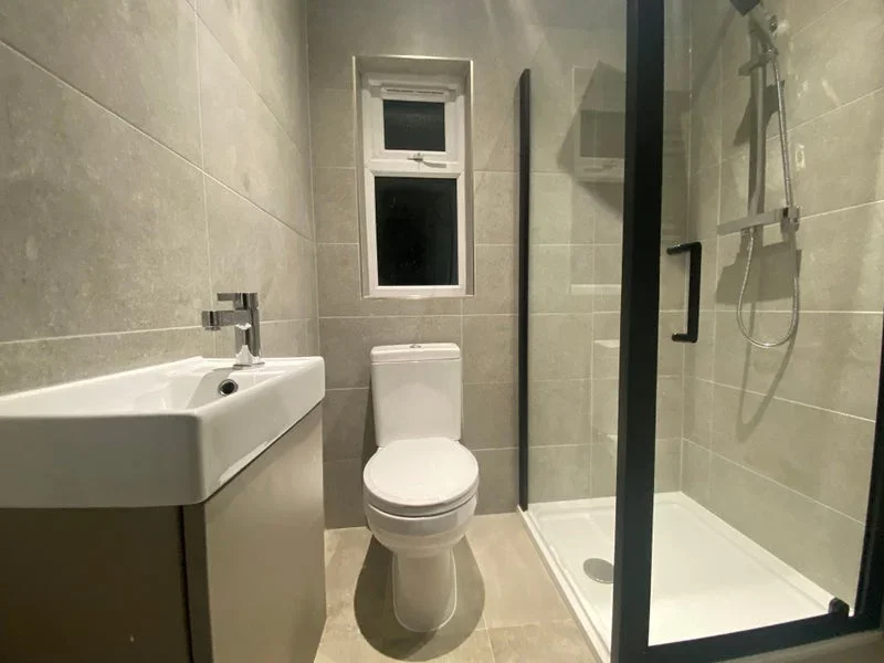 Room Masons Avenue in Greater London