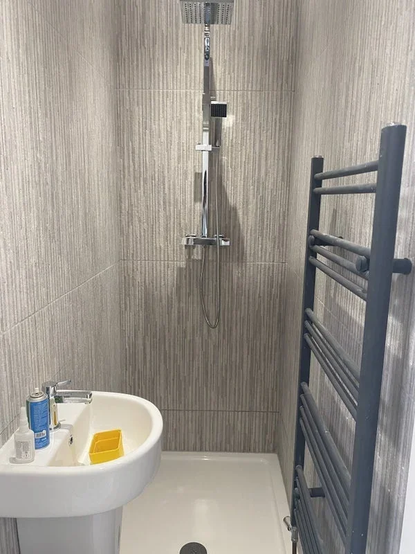 Room Masons Avenue in Greater London