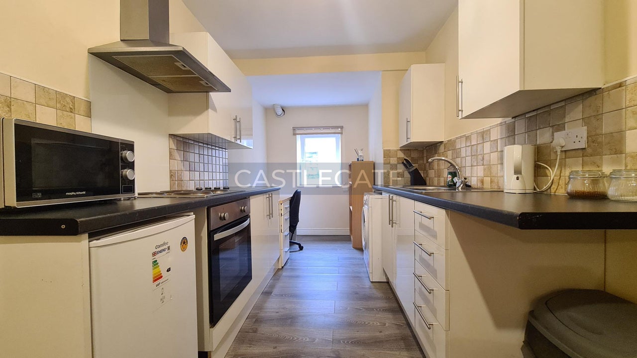 Flat Westgate in Huddersfield