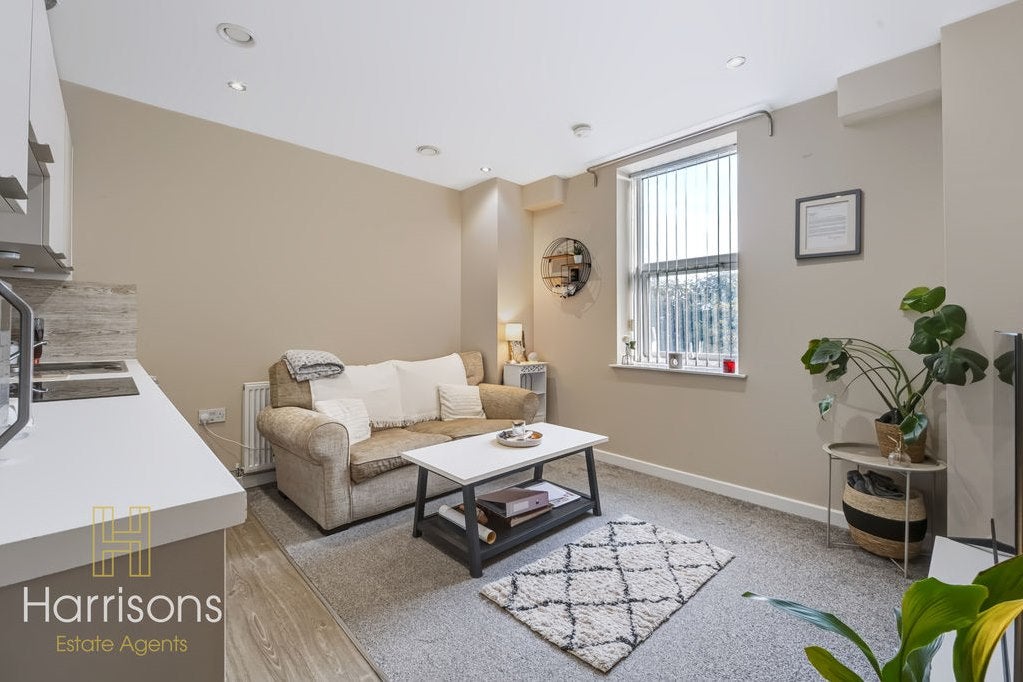 Flat Saint Thomas's Road in Chorley