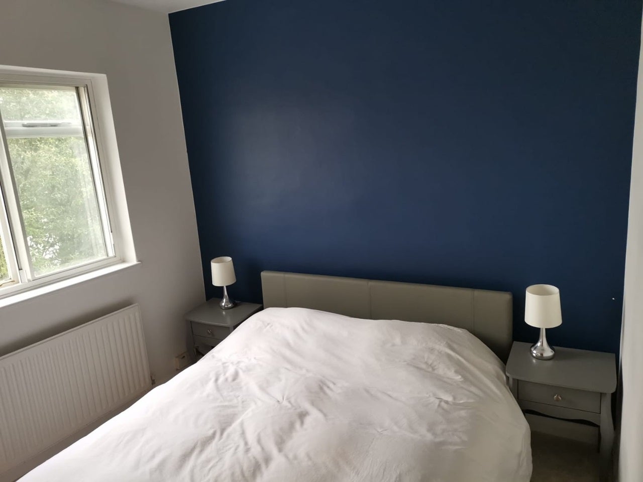 Flat Allingham Street in Greater London