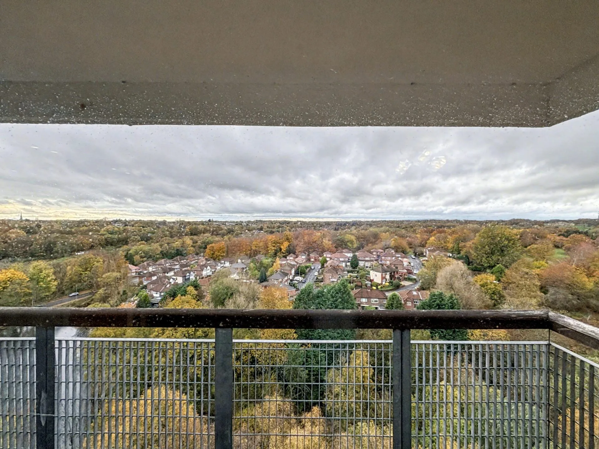Flat Riverdale Road in Manchester
