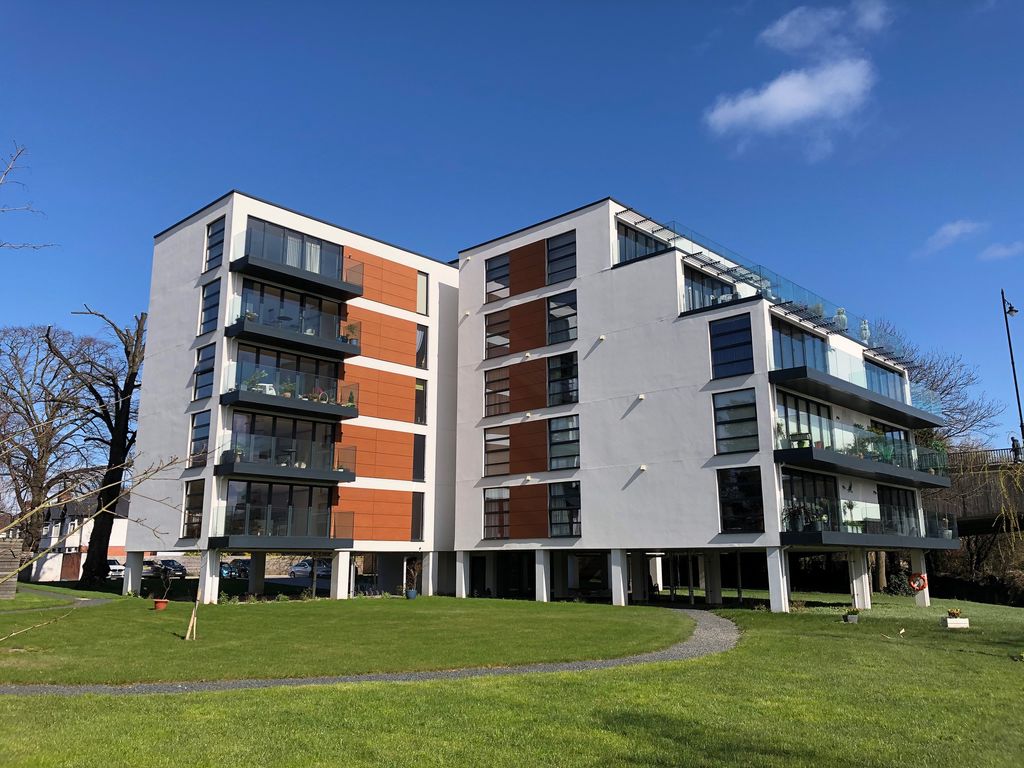 Flat Greyfriars Avenue in Hereford