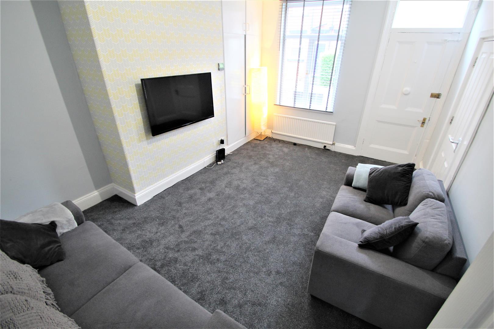 House Headingley Avenue in Leeds