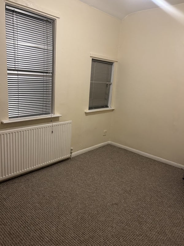 Room Magdelene Road in Wakefield