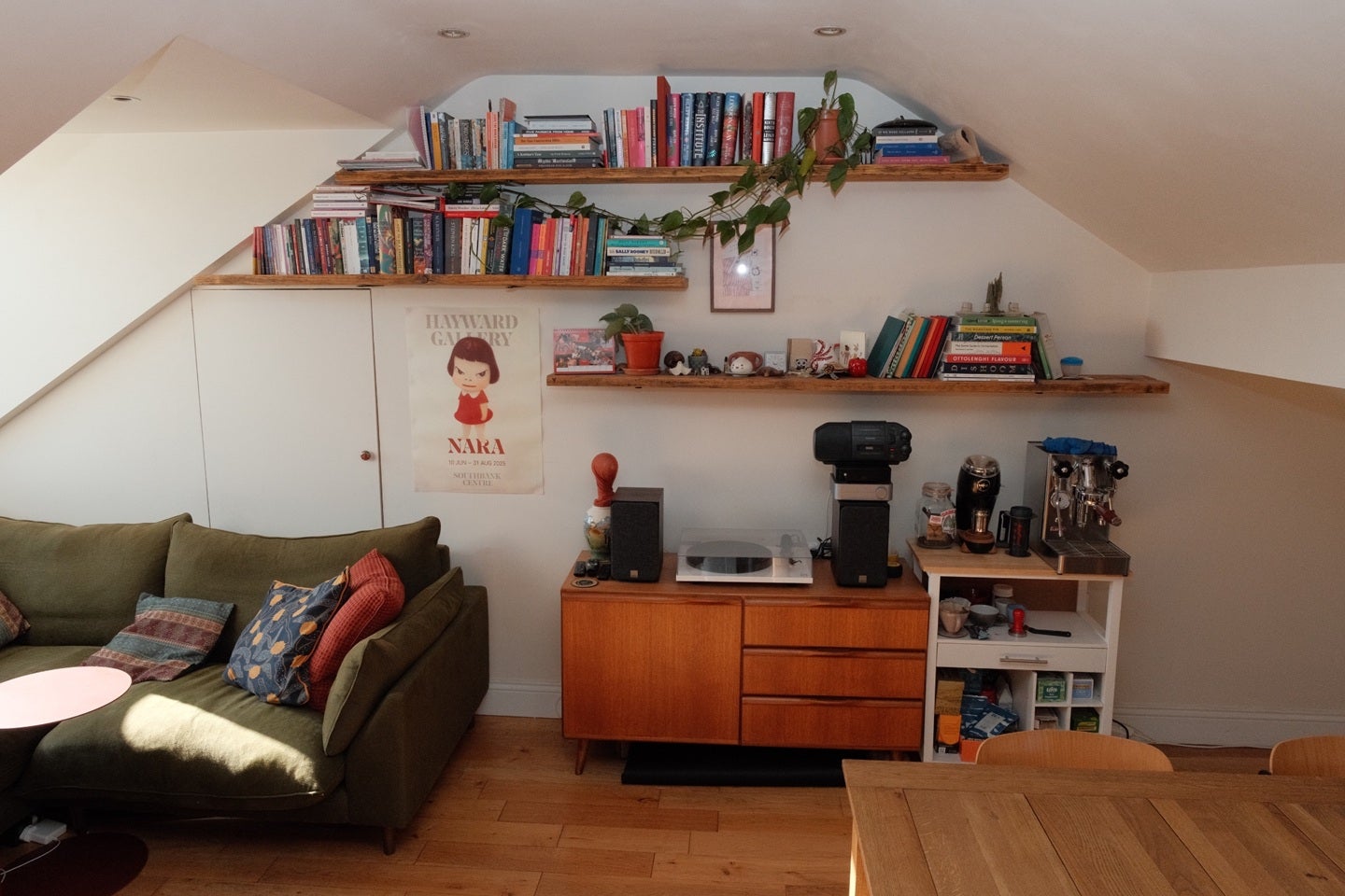 Flat Endymion Road in Greater London
