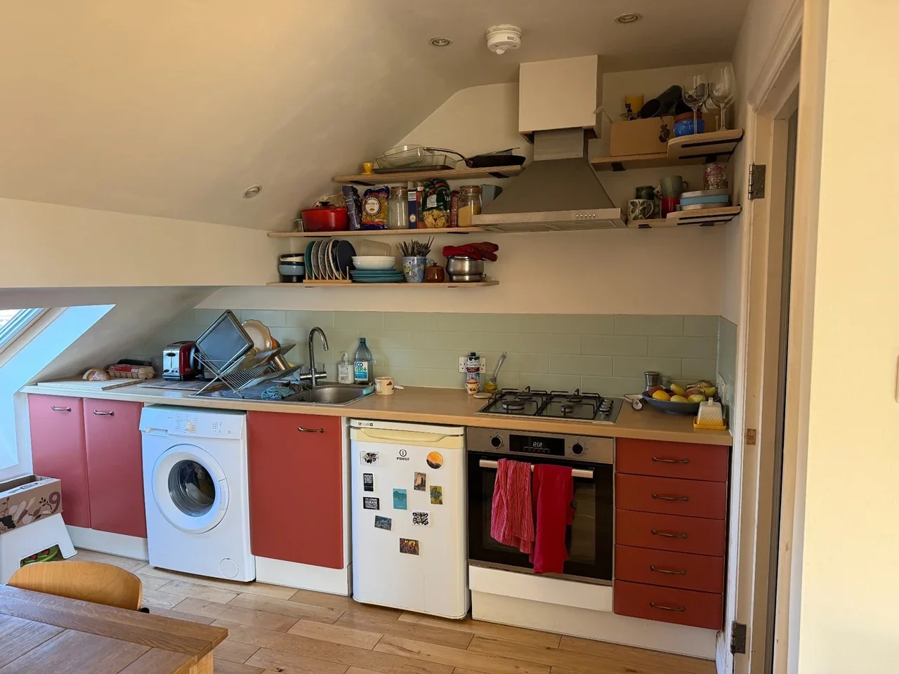 Flat Endymion Road in Greater London
