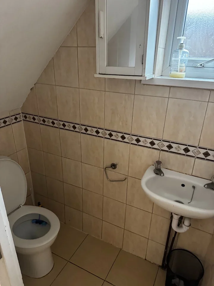 Room Tachbrook Road in Greater London