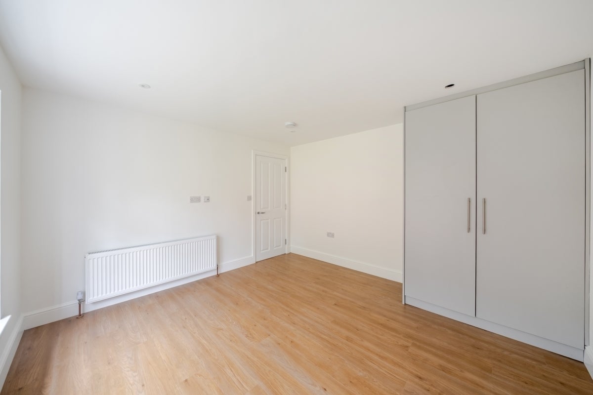 Flat Shenley Lane in St Albans