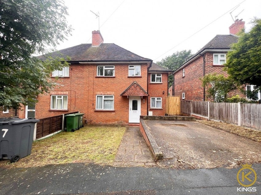 House Westwood Court in Guildford