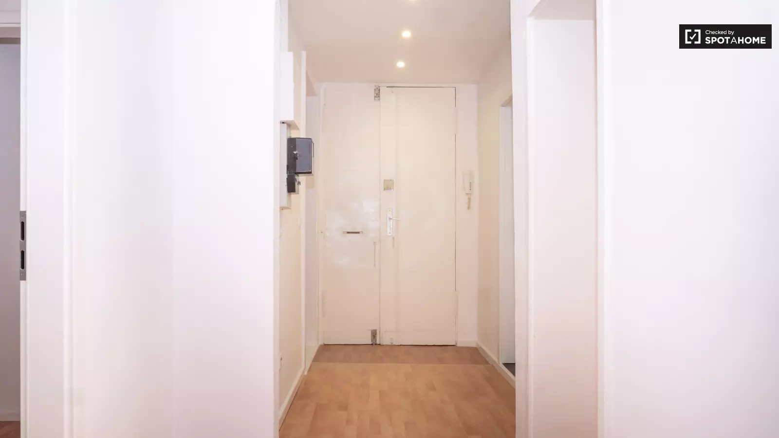 Wohnung Reichsstraße in Berlin