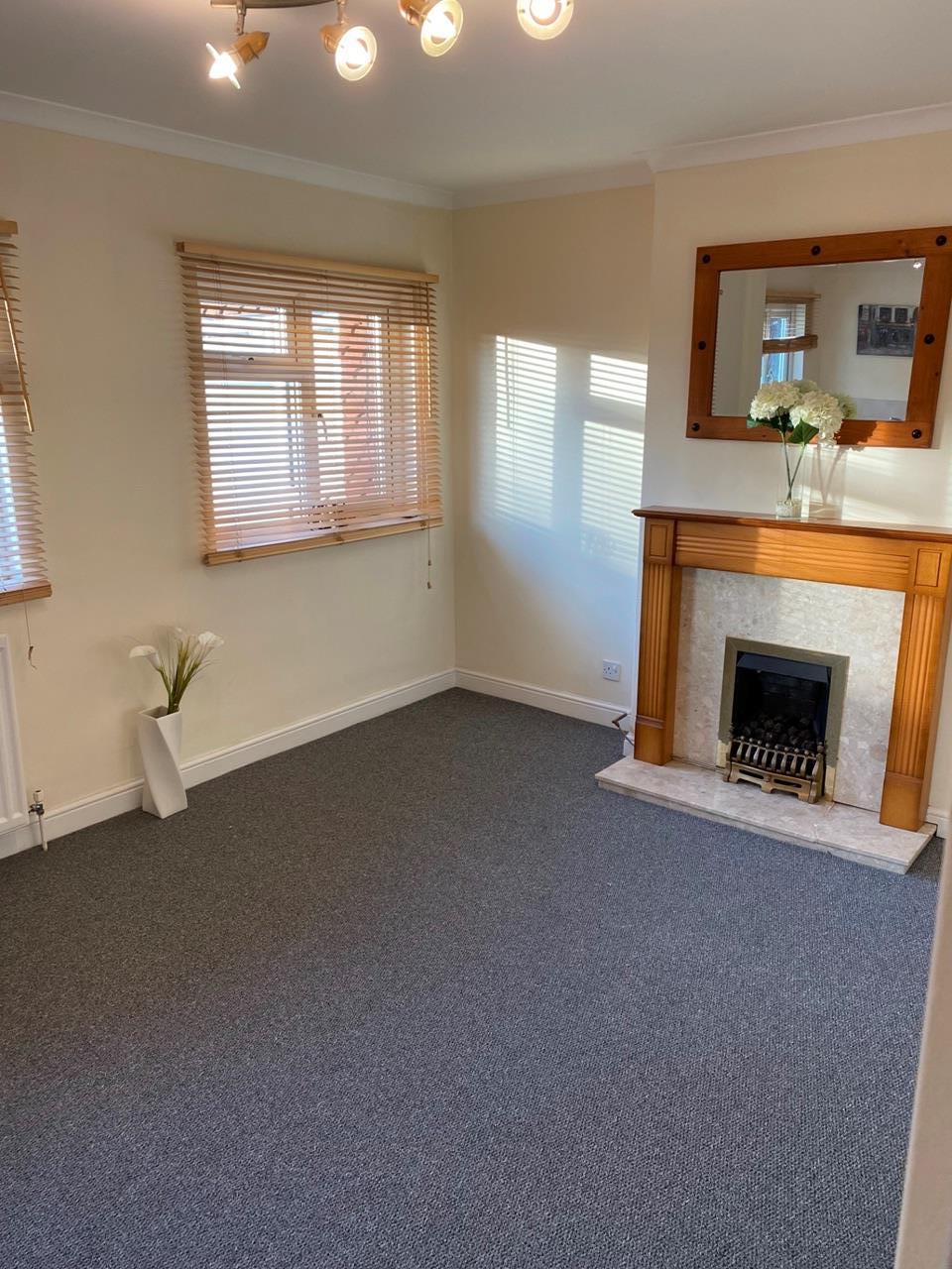 Flat Hogfair Lane in Slough