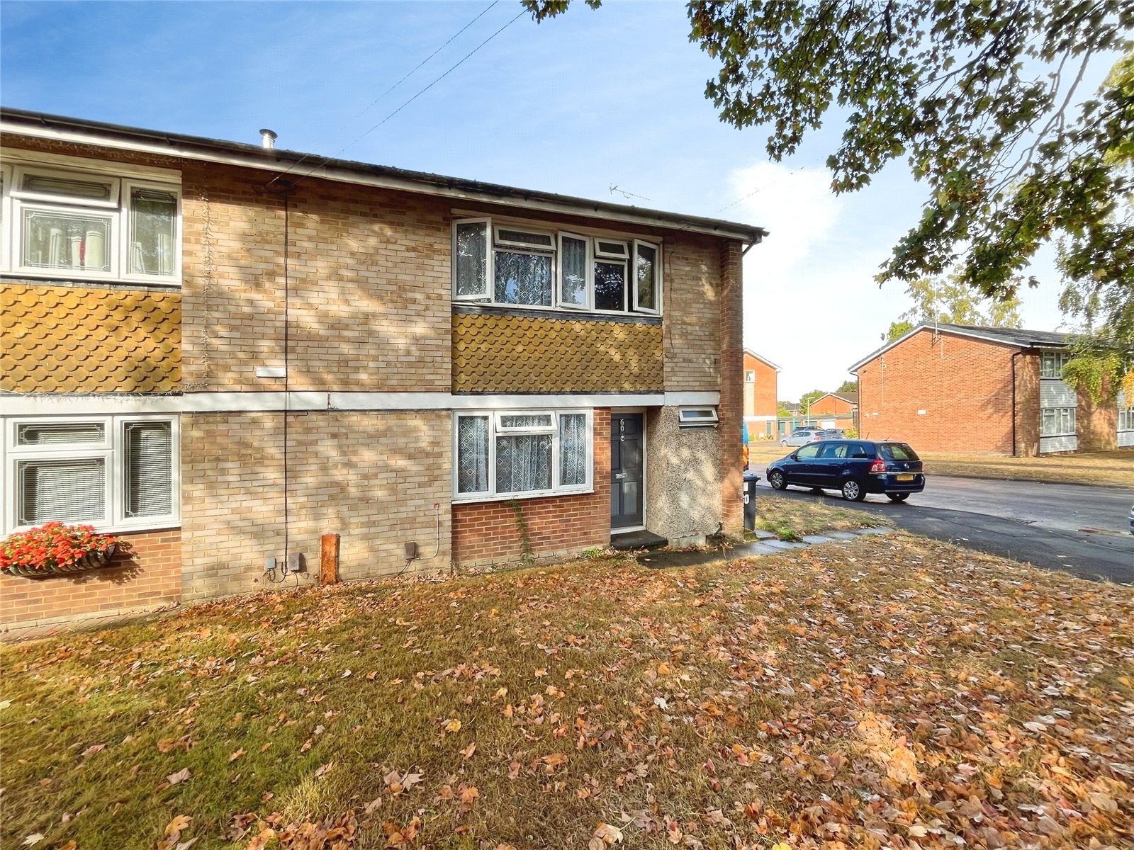 Room Beechtree Avenue in Borough of Runnymede
