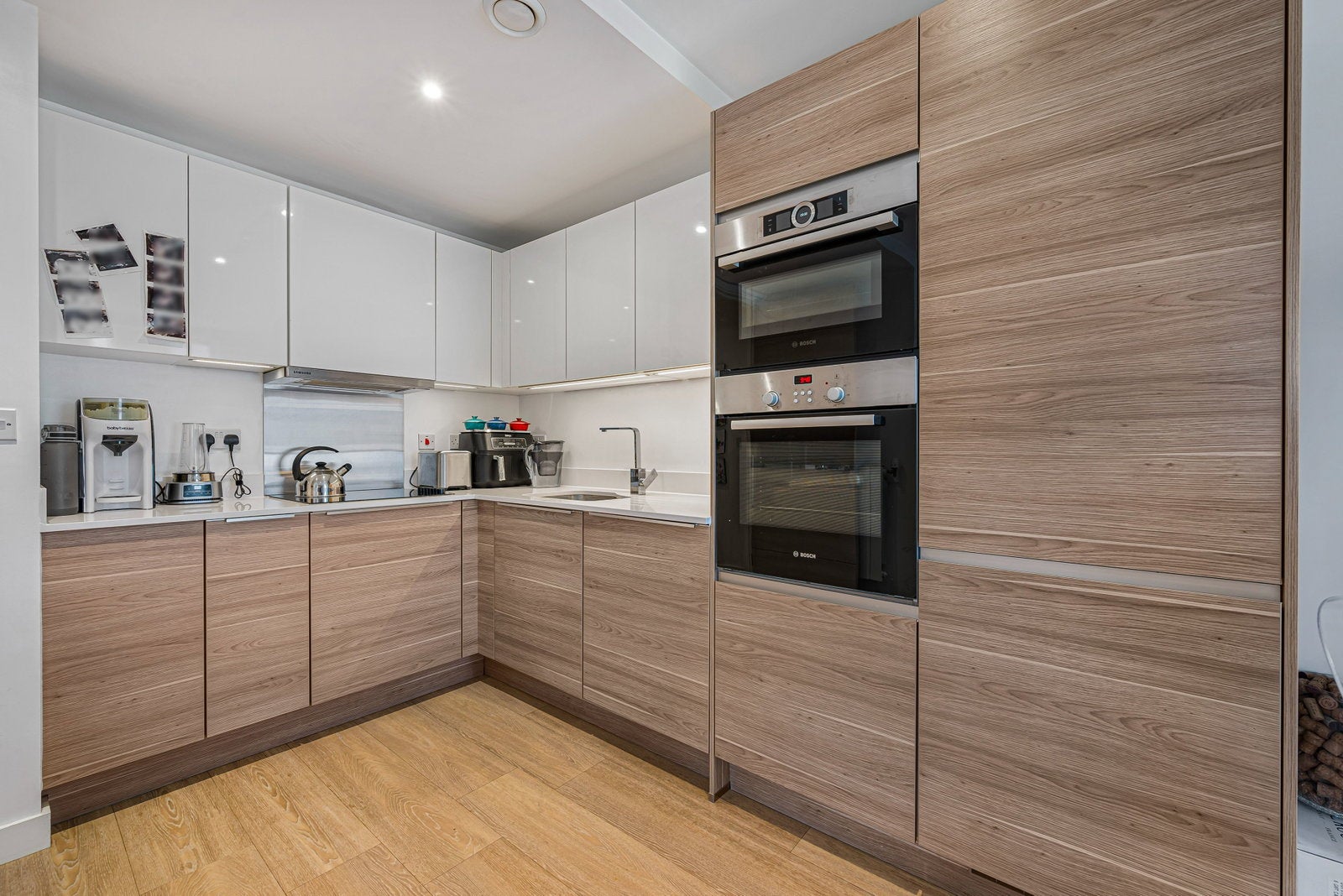 Flat Carteret Way in Greater London