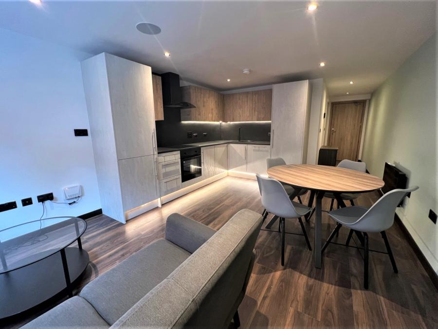 Flat Hanover Square in Hull